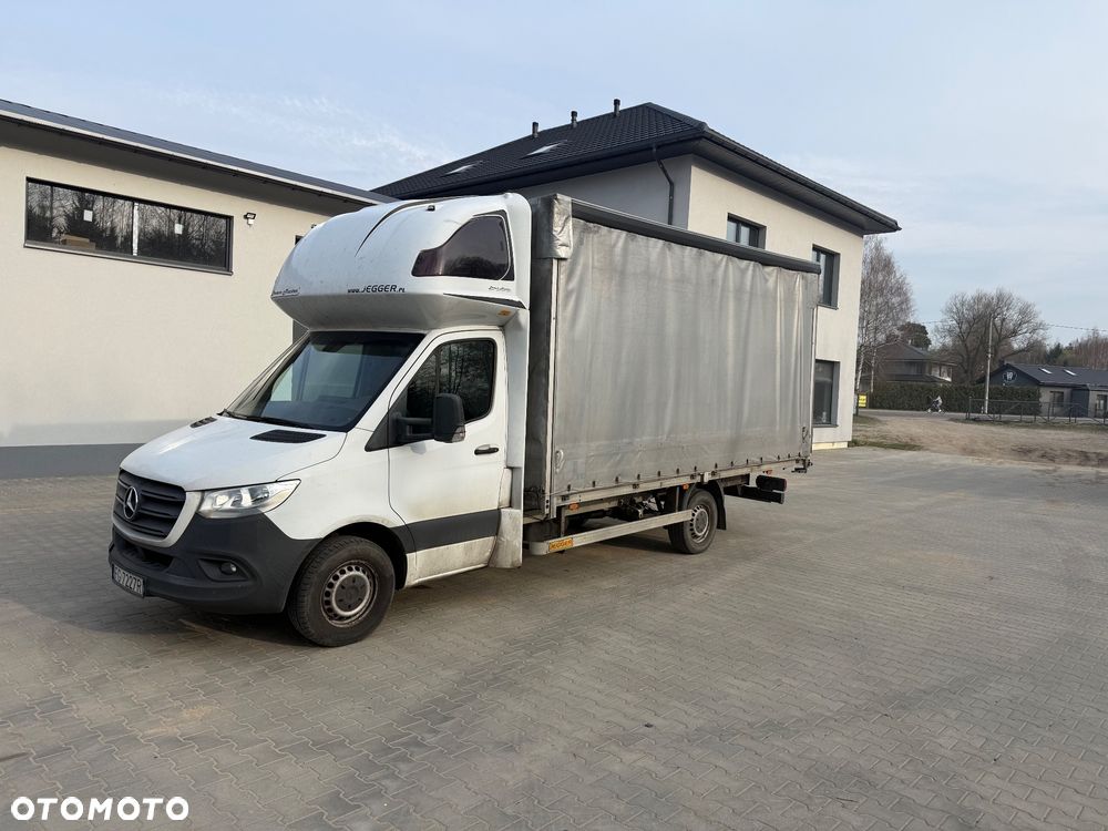 Mercedes-Benz Sprinter 907 nowy model plandeka 10 part - 1