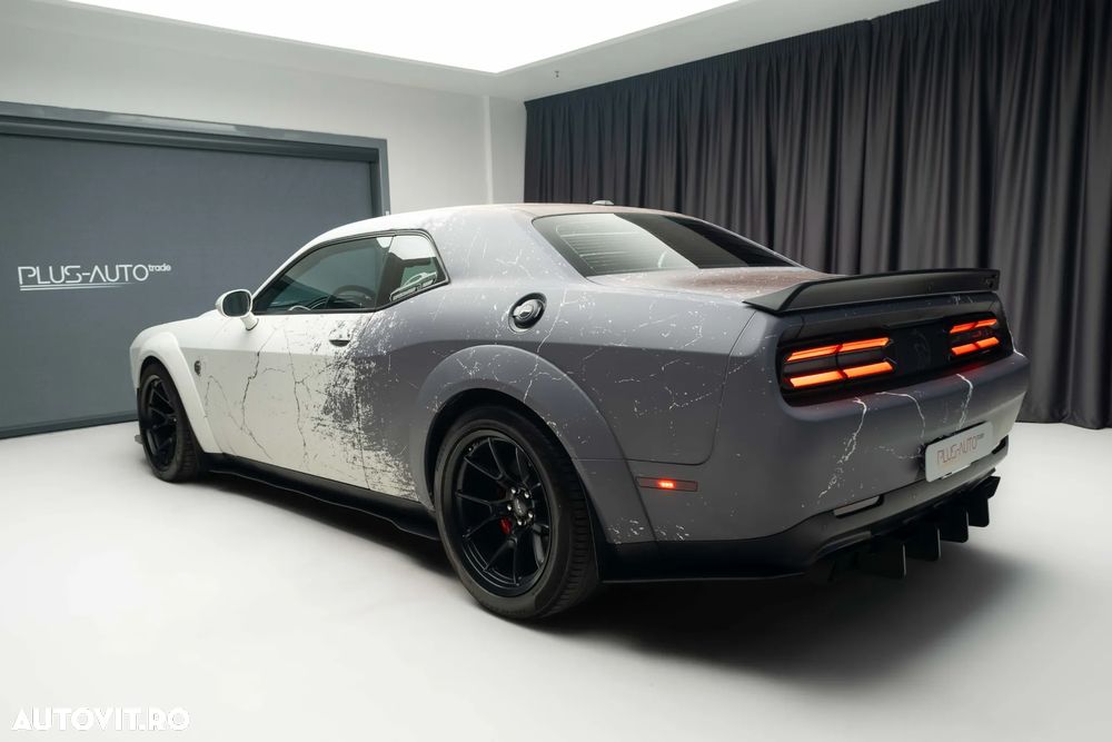 Dodge Challenger Automatik SRT Hellcat - 5