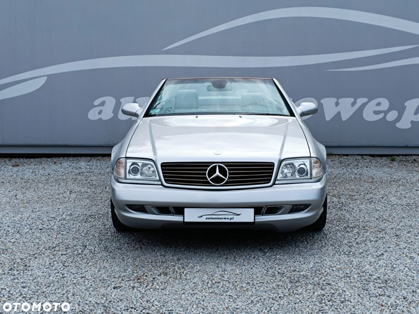 Mercedes-Benz SL - 12