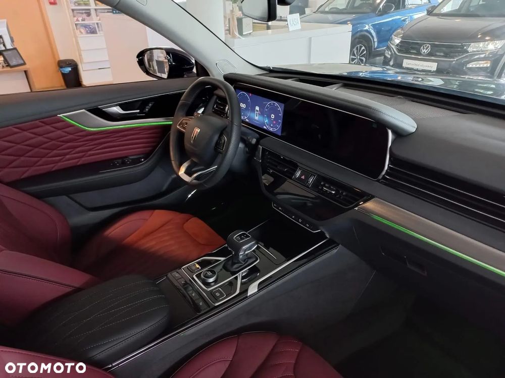 Hongqi HS5 2.0T AWD - 25