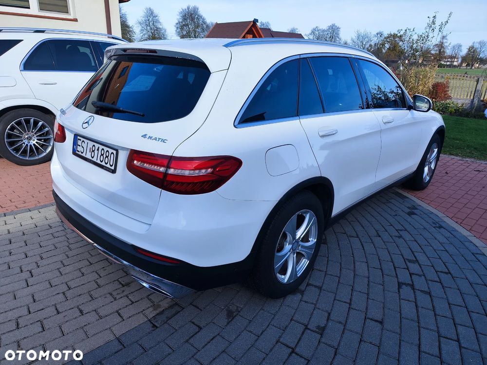 Mercedes-Benz GLC 220 d 4-Matic - 5