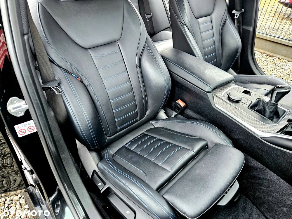 BMW Seria 3 320d M Sport Shadow - 22