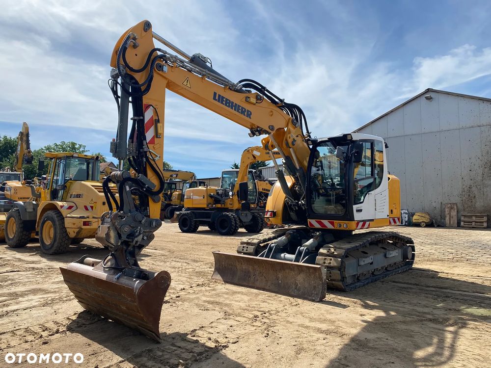 Liebherr R914 COMPACT, 7000 MTH, PŁUG, RAMIĘ 3X ŁAMANE, Z NIEMIEC, KRÓTKI TYŁ, GUMOWE KLEPKI, - 11