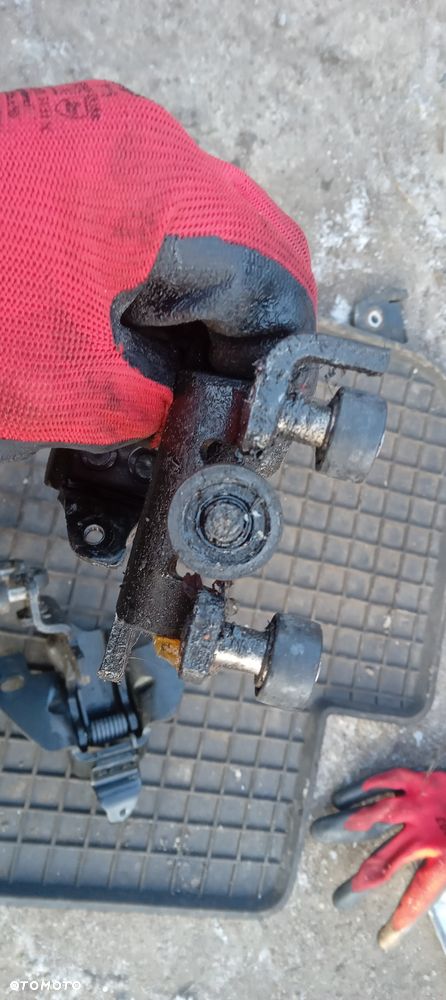 Peugeot 1007 rolka wózek drzwi środek - 2