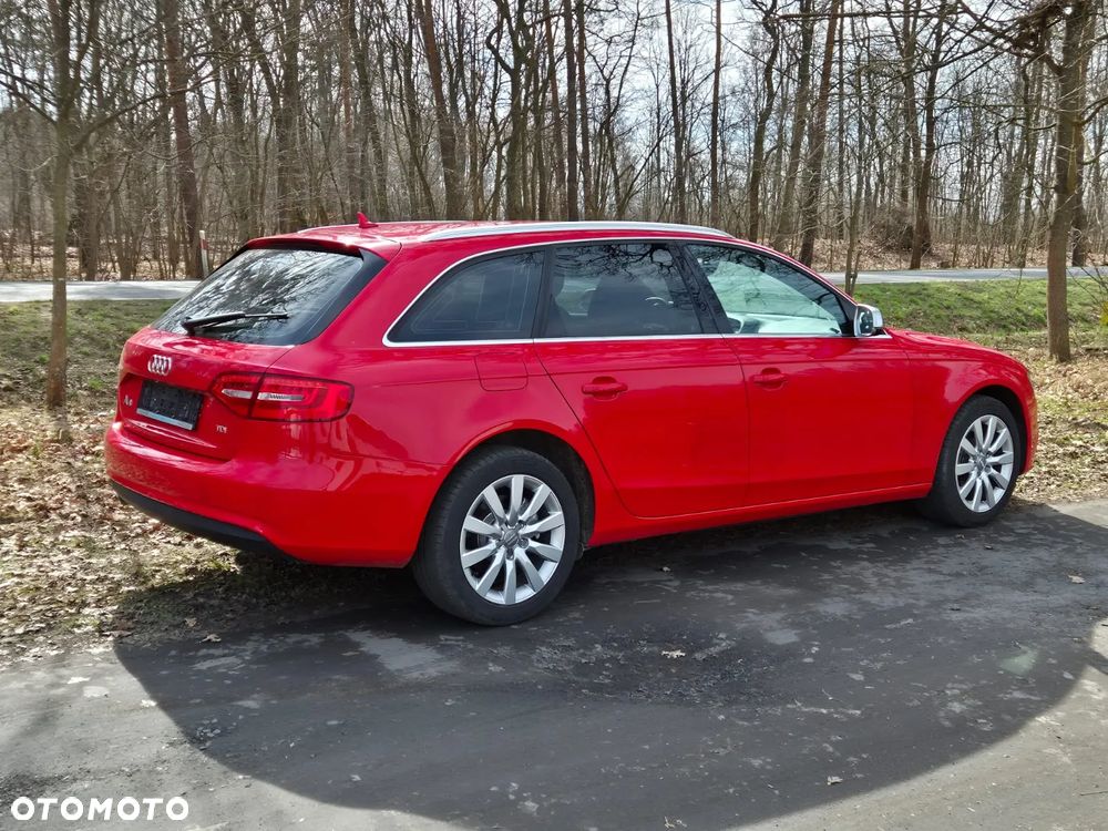 Audi A4 Avant 2.0 TDI sport - 9