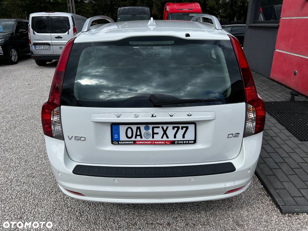 Volvo V50 DPF D2 RDesign Edition - 13