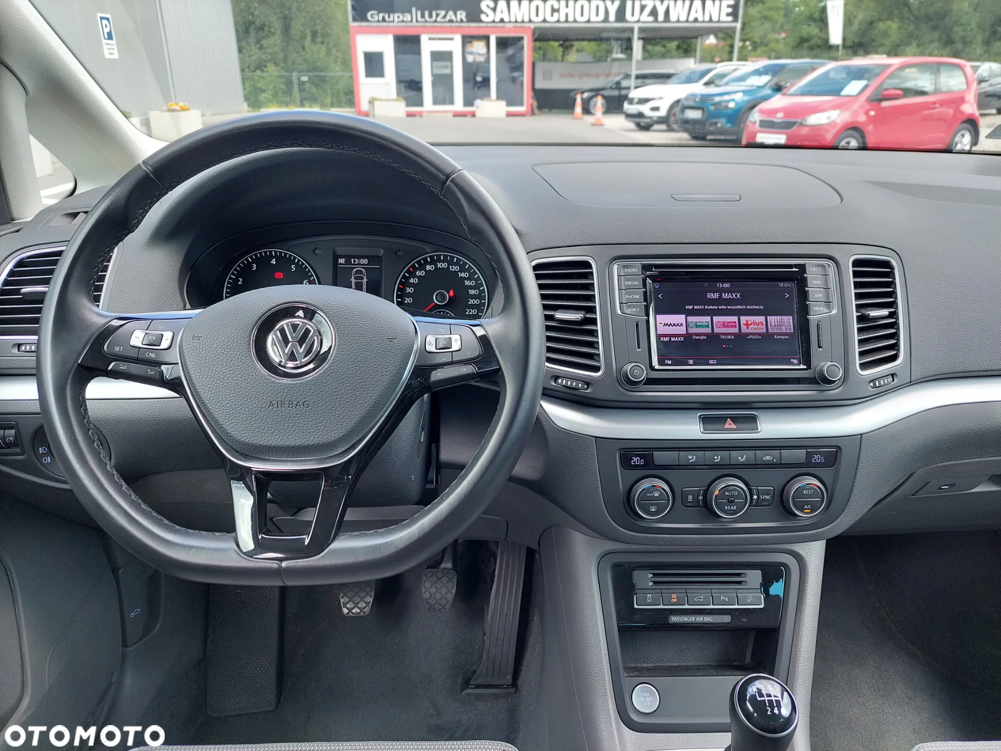 Volkswagen Sharan 1.4 TSI BMT Comfortline - 10