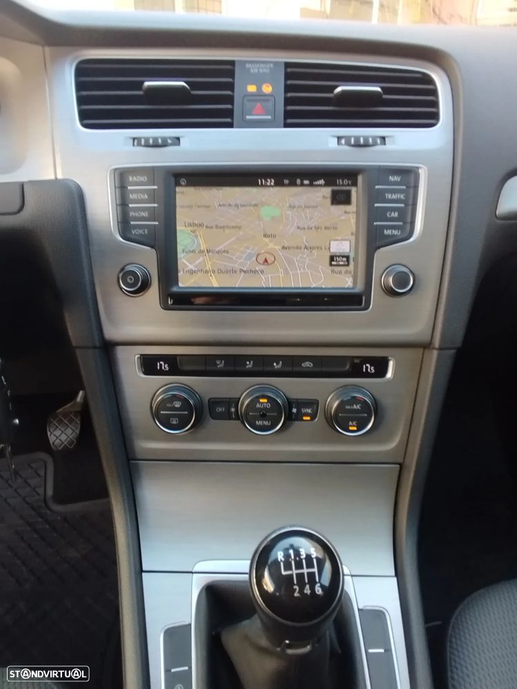 VW Golf 1.0 TSI Confortline - 15