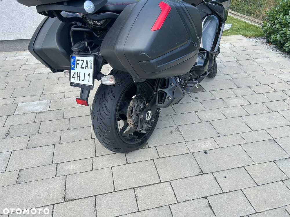 Kawasaki Ninja 1000 SX - 20