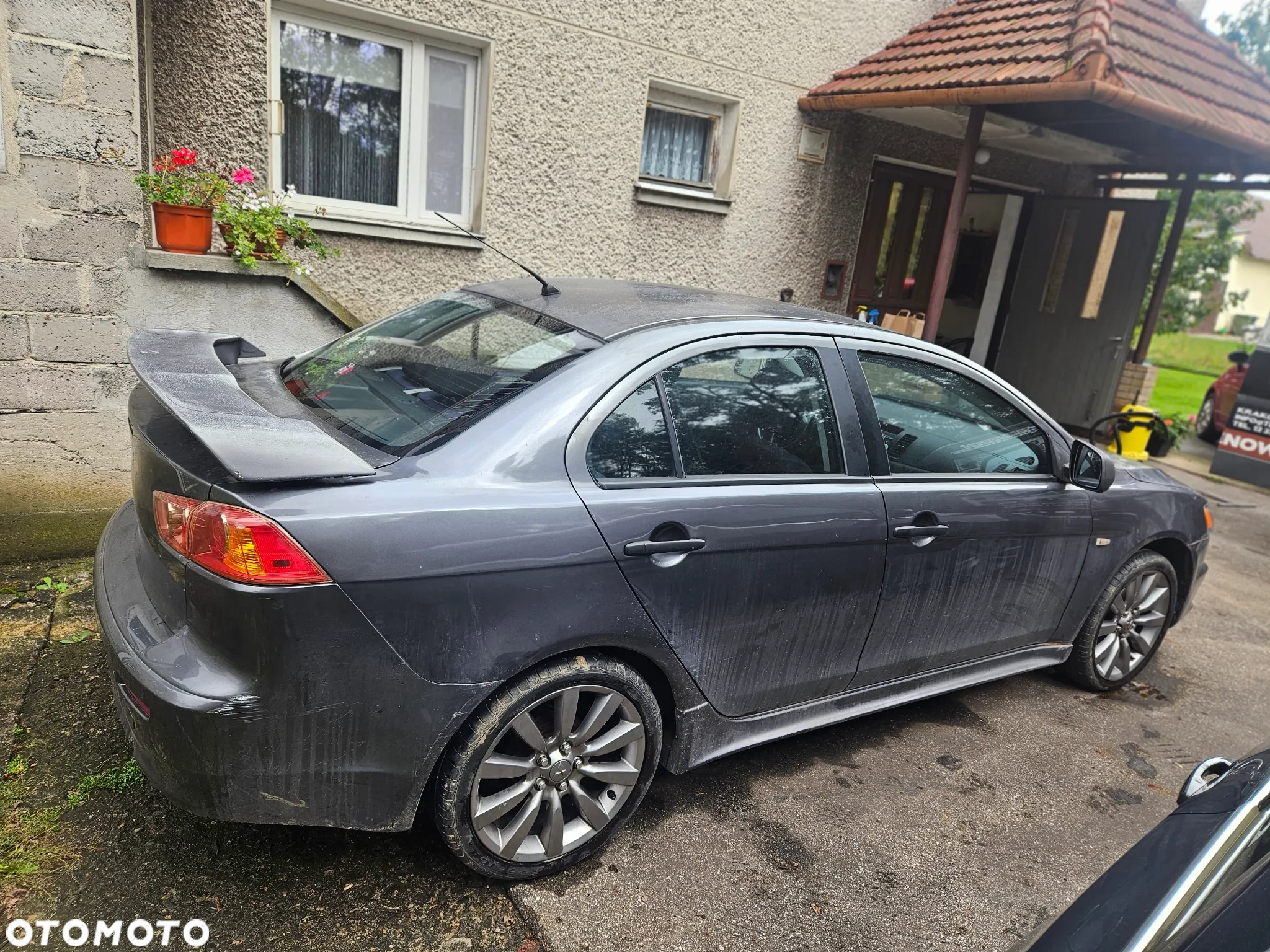 Mitsubishi Lancer - 3