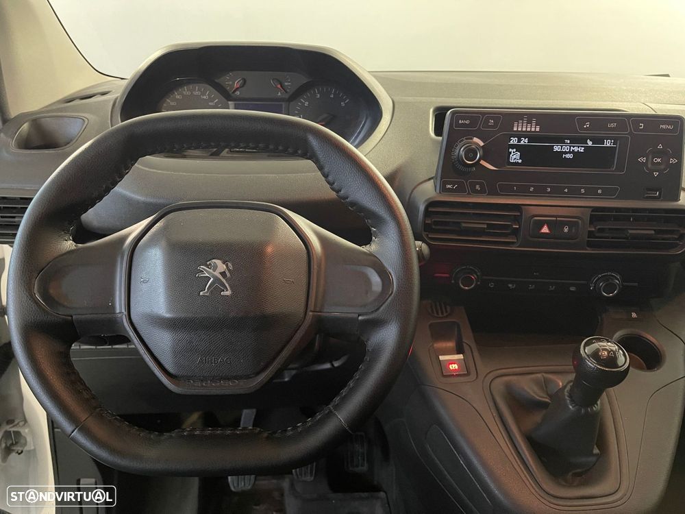 Peugeot Partner 1.5 BlueHDi Asphalt Longa - 2