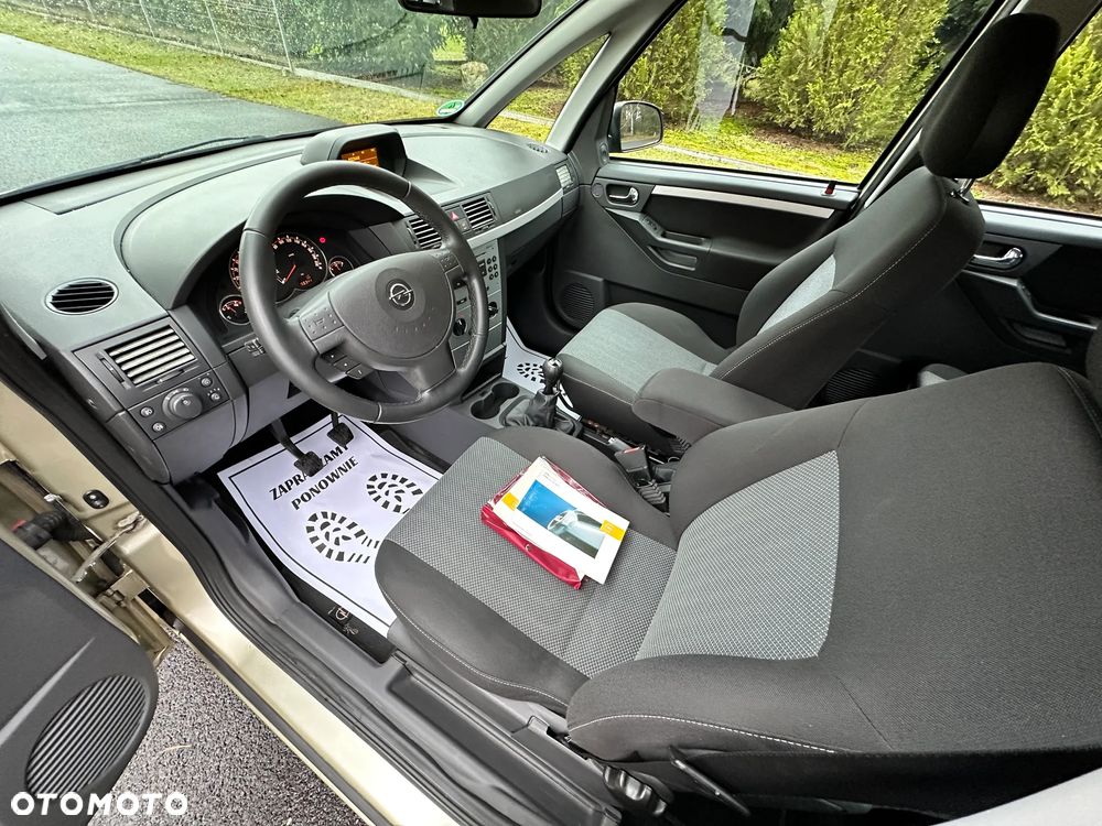 Opel Meriva 1.6 16V Cosmo - 19
