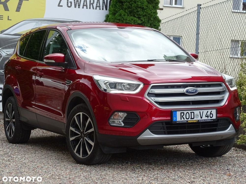 Ford Kuga - 2