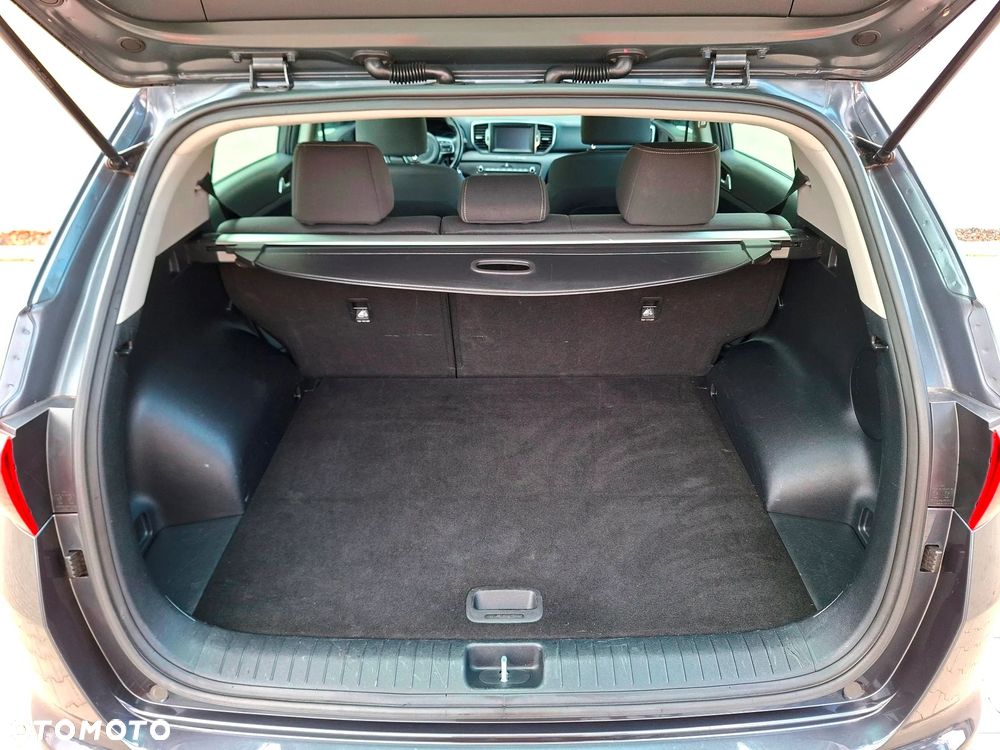 Kia Sportage 1.6 GDI 2WD Attract - 26