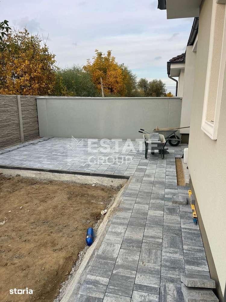 Duplex cu 4 camere pe parter - Imagine principală: 2/12