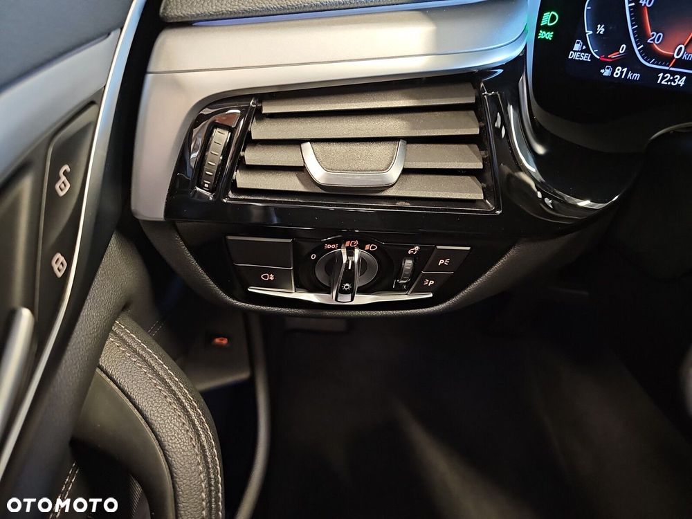 BMW Seria 5 - 25