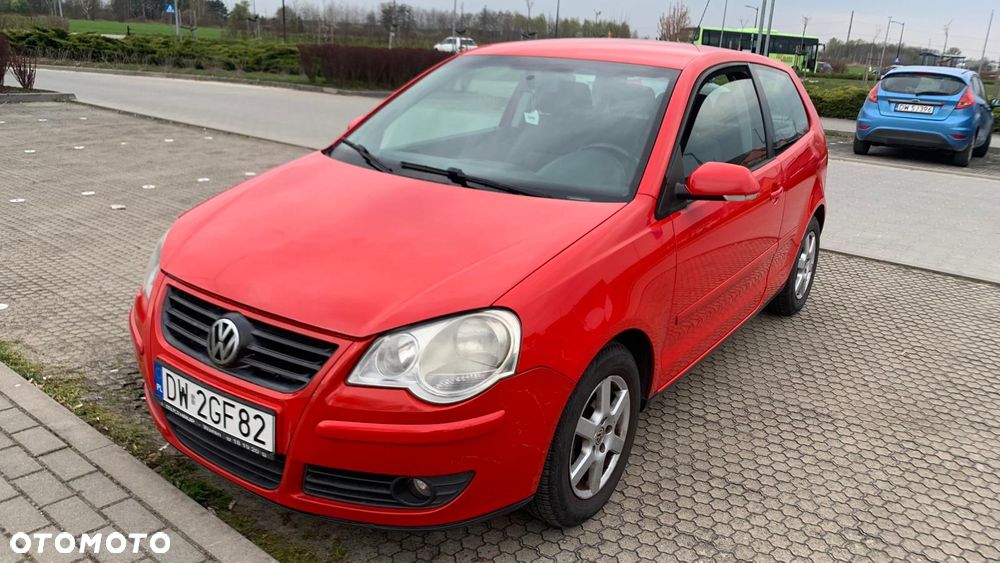 Volkswagen Polo 1.4 Trendline - 1