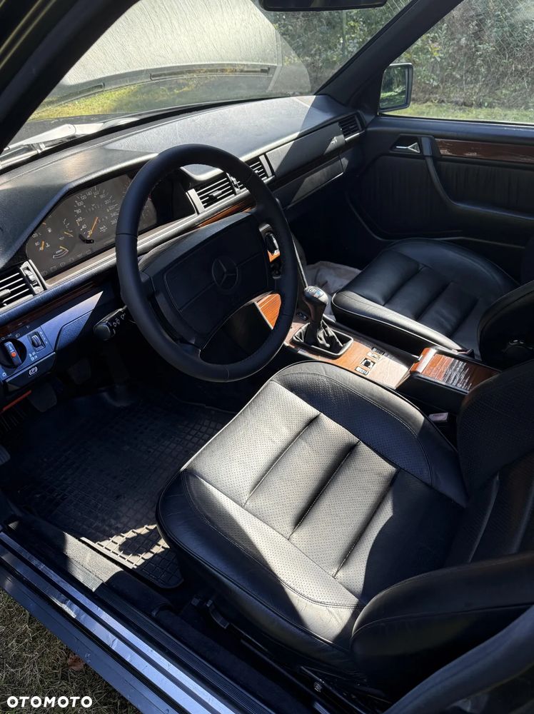Mercedes-Benz W124 (1984-1993) - 6