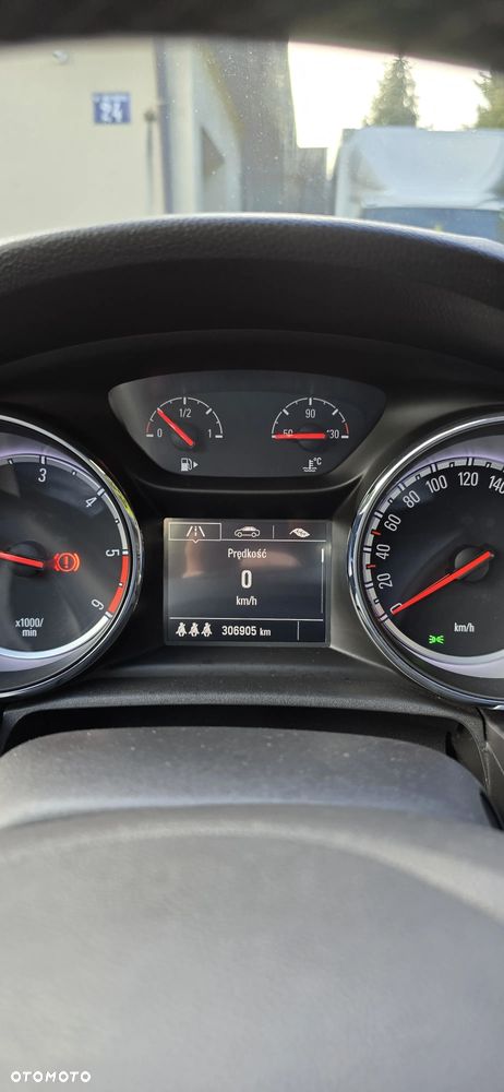 Opel Astra IV 1.6 CDTI Enjoy - 3