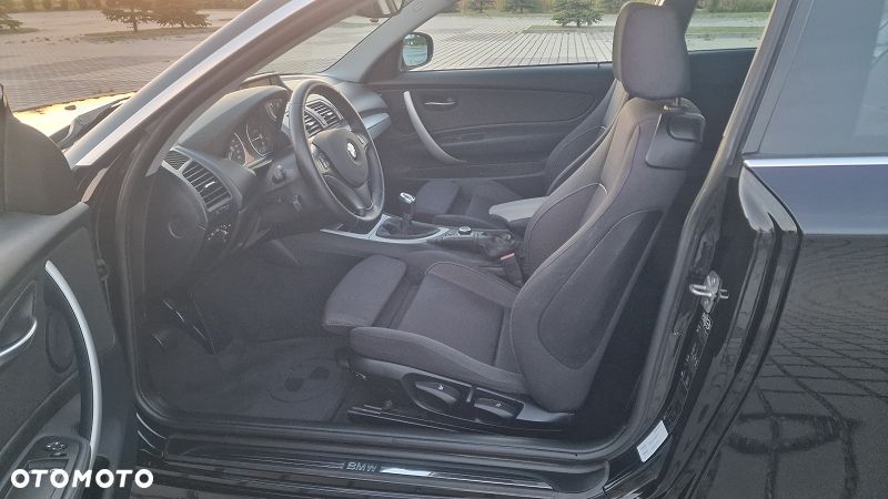 BMW Seria 1 118d DPF Edition Sport - 24