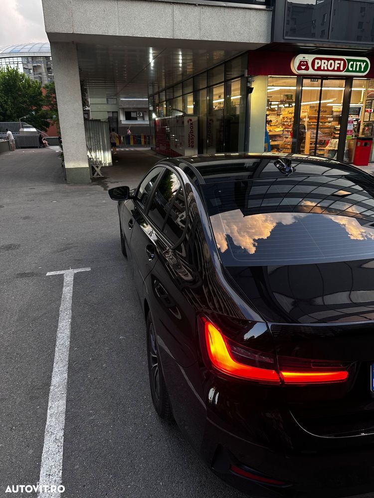 BMW Seria 3 - 26
