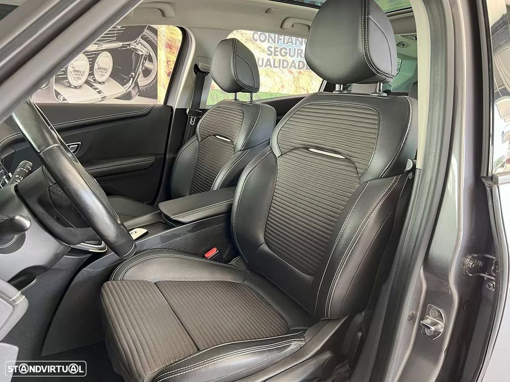 Renault Grand Scénic 1.5 dCi Bose Edition SS - 10