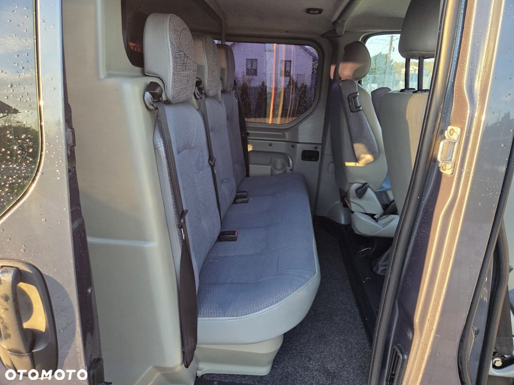 Renault TRAFIC KLIMA ORYGINAŁ ZADBANY DUBEL KABINA - 9