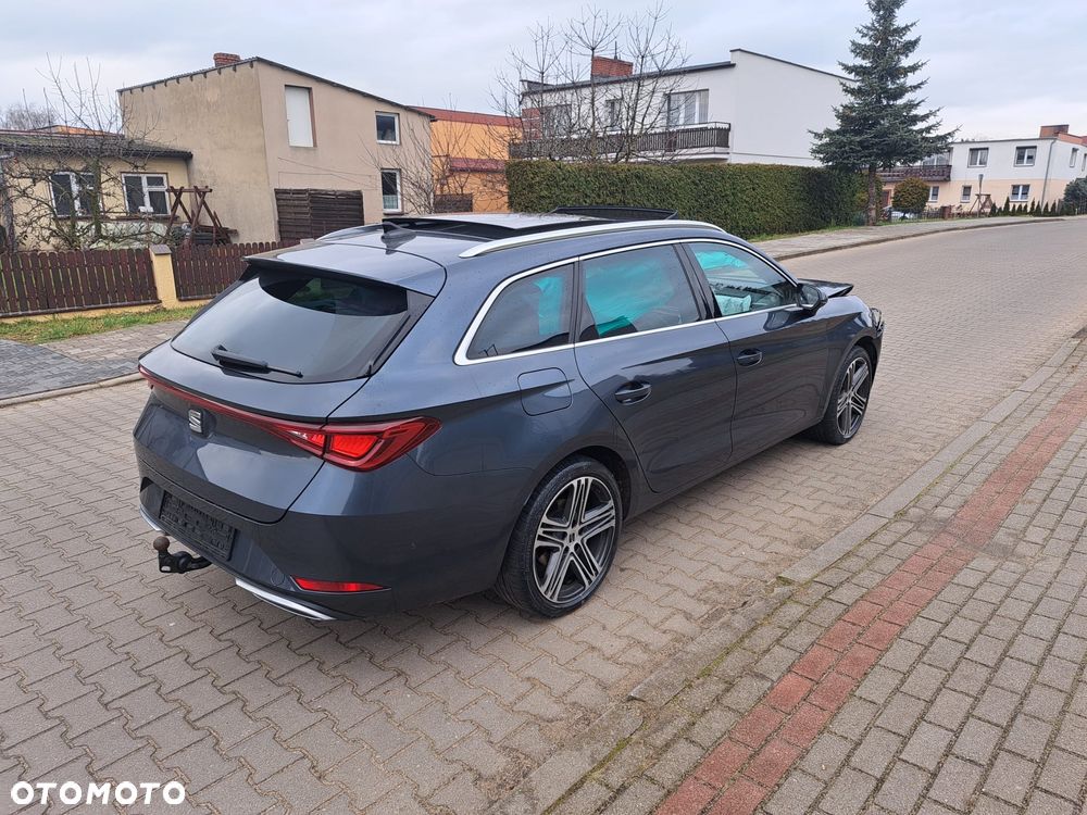 Seat Leon 2.0 TDI DSG Xcellence - 3