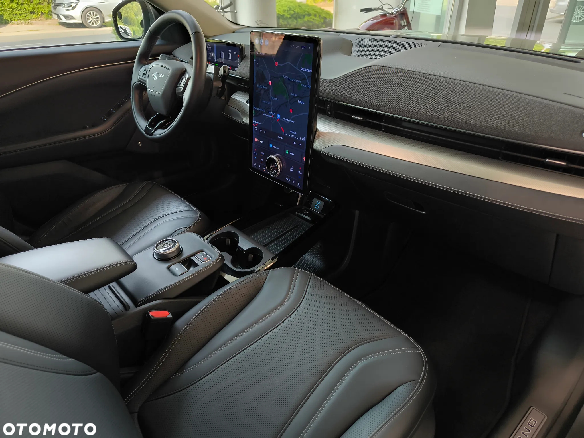Ford Mustang Mach-E 98kWh RWD Premium - 15
