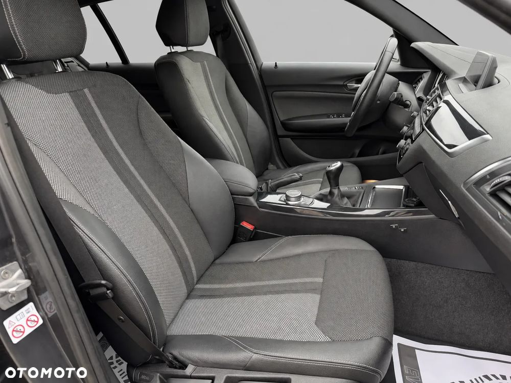 BMW Seria 1 118i - 16