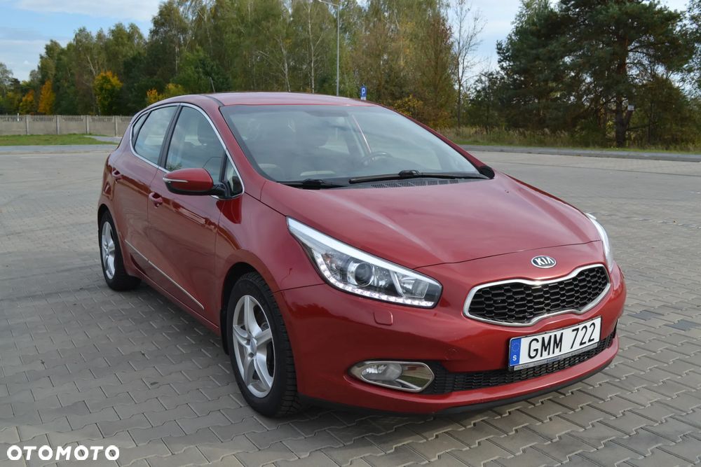 Kia Ceed 1.6 GDI Platinum Edition - 24