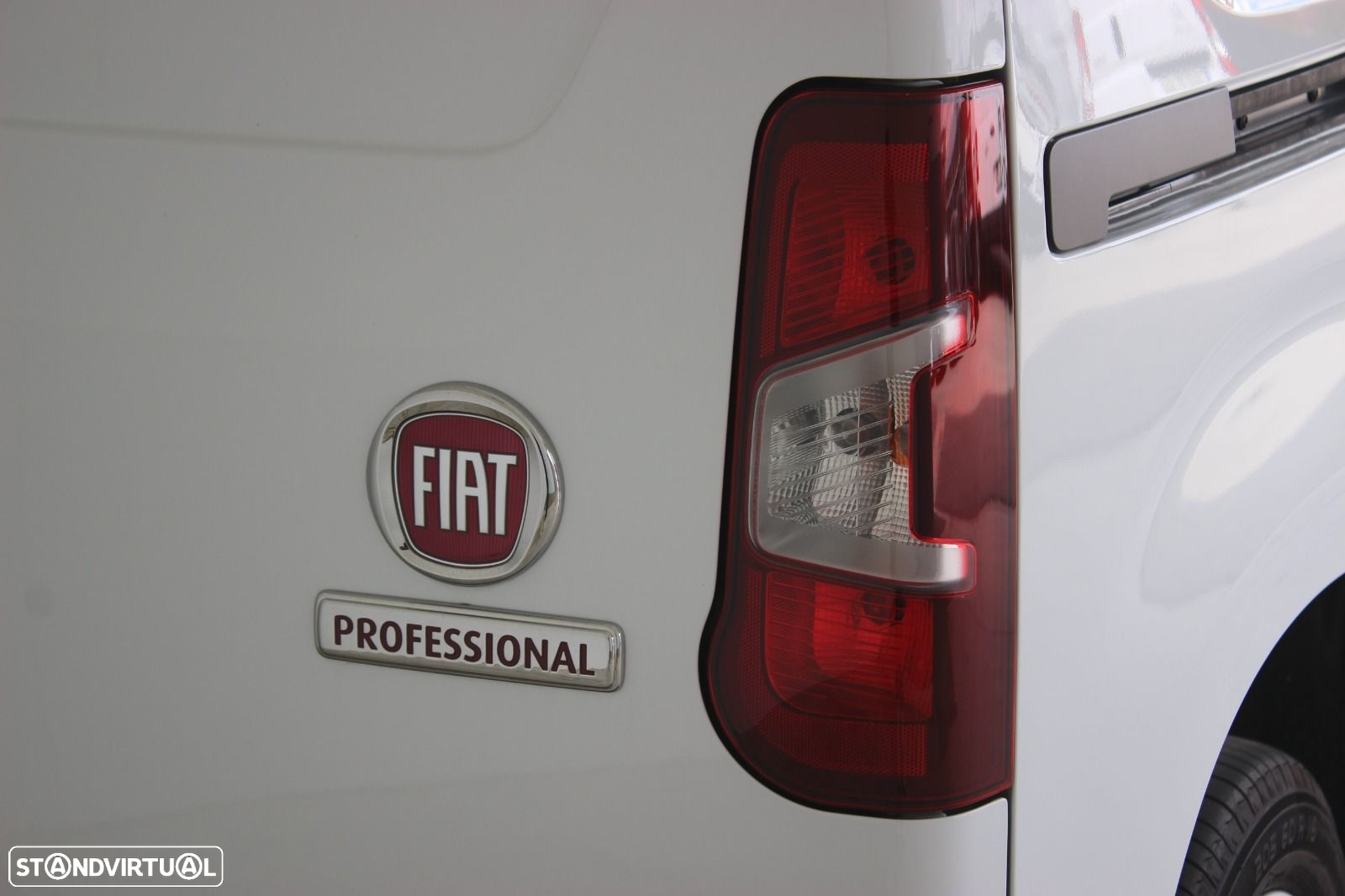 Fiat Doblo 1.5 BlueHDi Maxi - 9