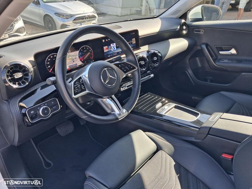 Mercedes-Benz A 200 Standard - 31