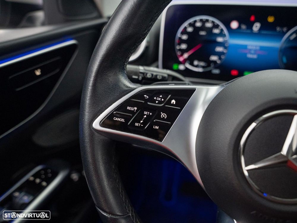 Mercedes-Benz C 300 e Avantgarde - 24