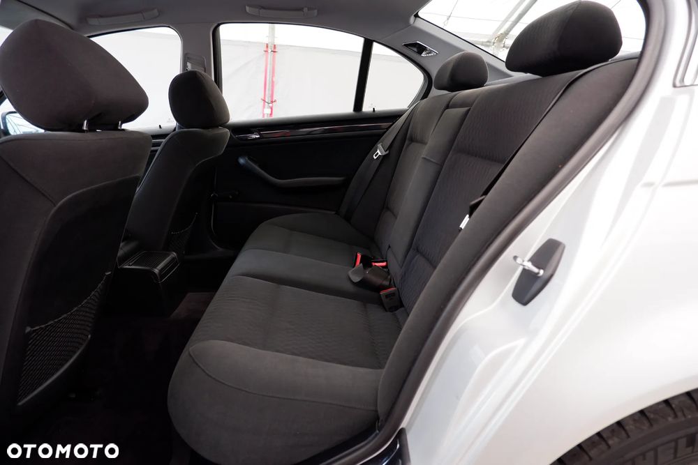 BMW Seria 3 - 10