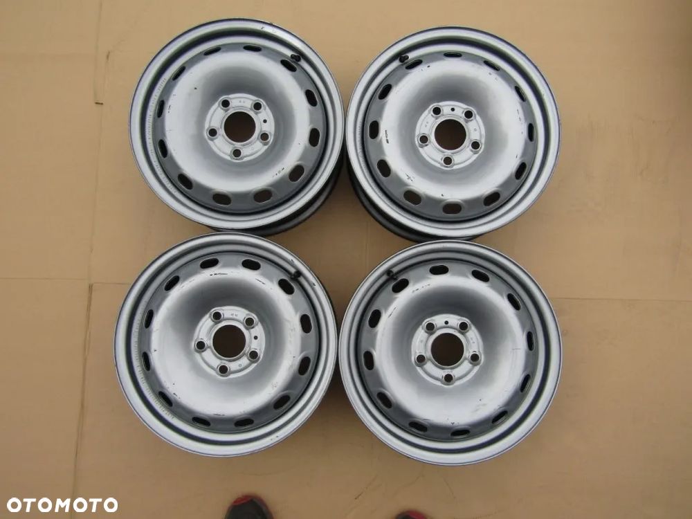 4x Felgi 16 Renault Trafic III Opel Vivaro II 6j 5x114,3 ET50 - 3