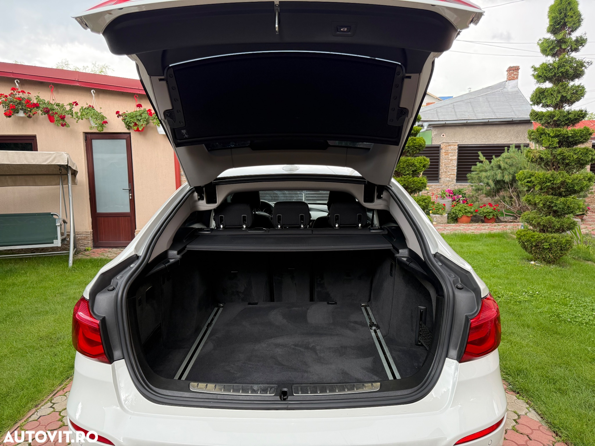 BMW Seria 3 318d Advantage - 16