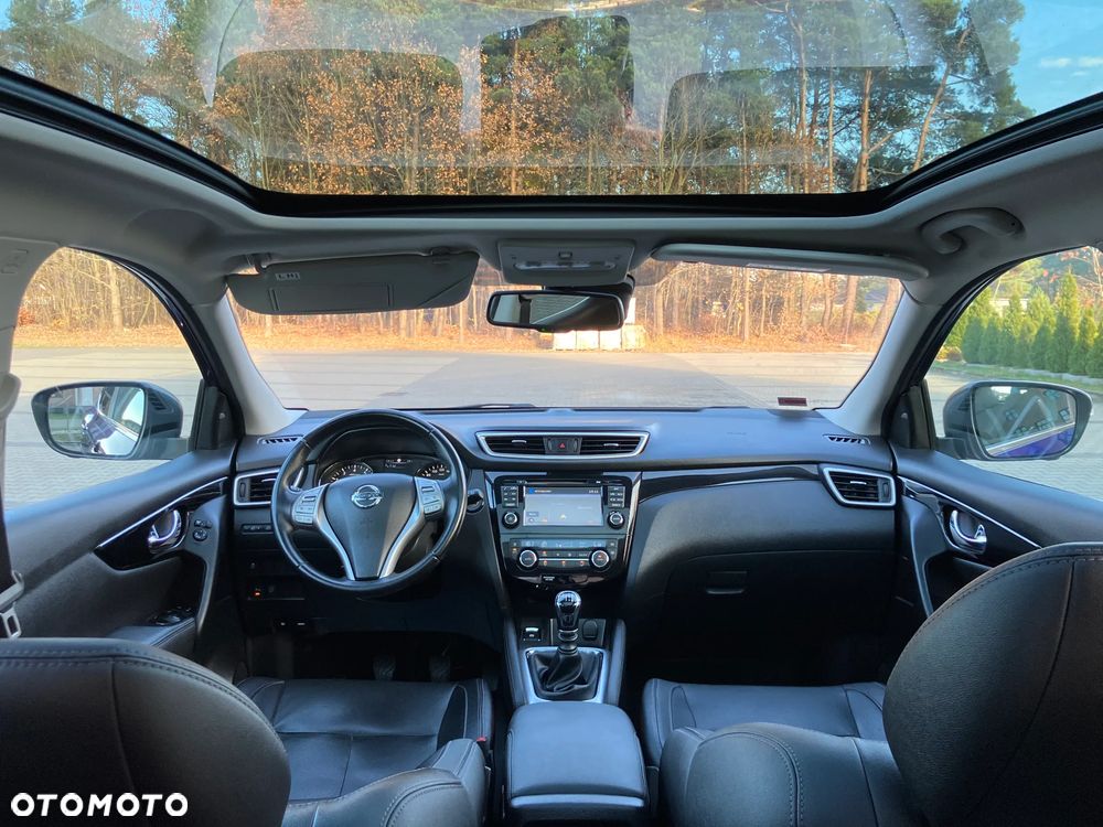 Nissan Qashqai 1.2 DIG-T N-Connecta EU6 - 32