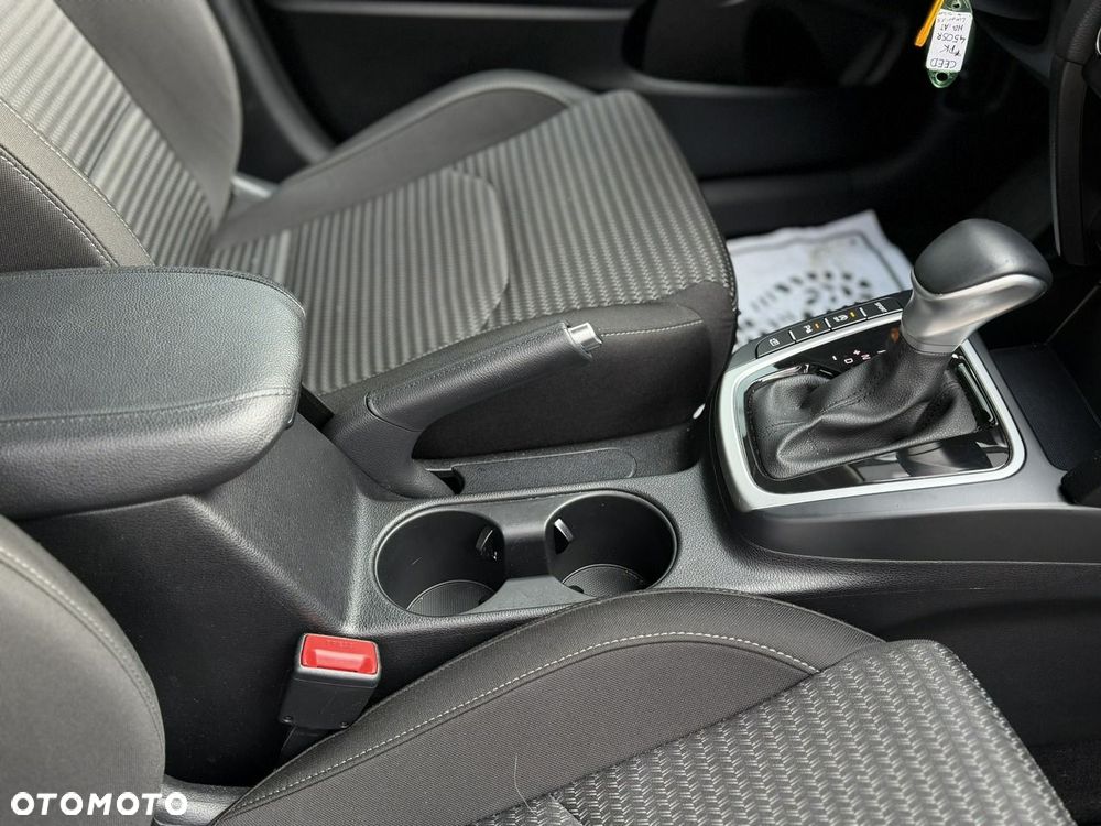 Kia Ceed 1.5 T-GDI M DCT - 18
