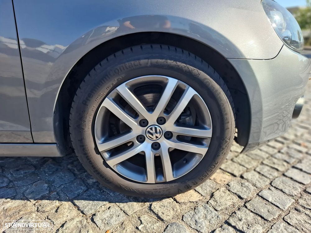 VW Golf 2.0 TDi Confortline - 2
