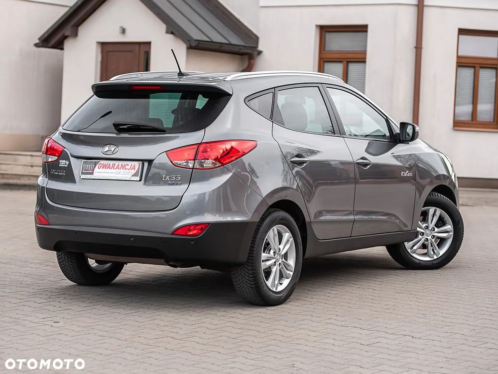 Hyundai ix35 blue 1.6 2WD Finale Silver - 13