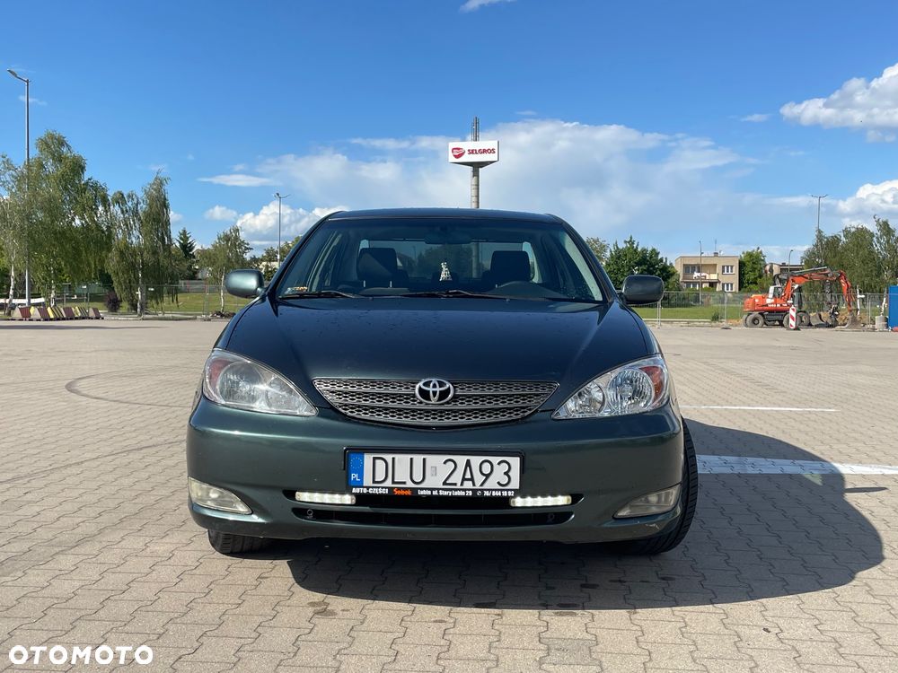Toyota Camry 2.4 VVT-i - 4