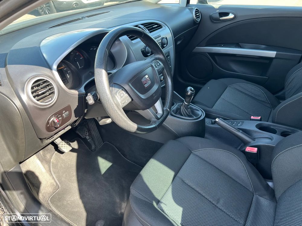 SEAT Leon 1.6 TDI Sport - 10