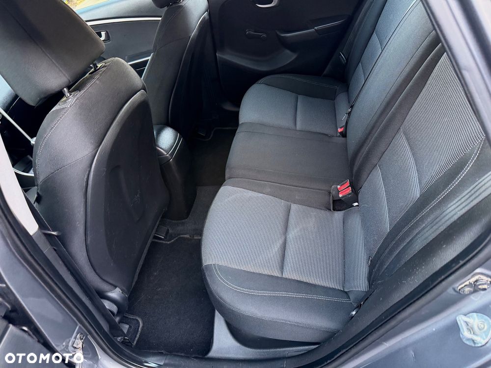 Hyundai i30 1.4 Comfort - 18