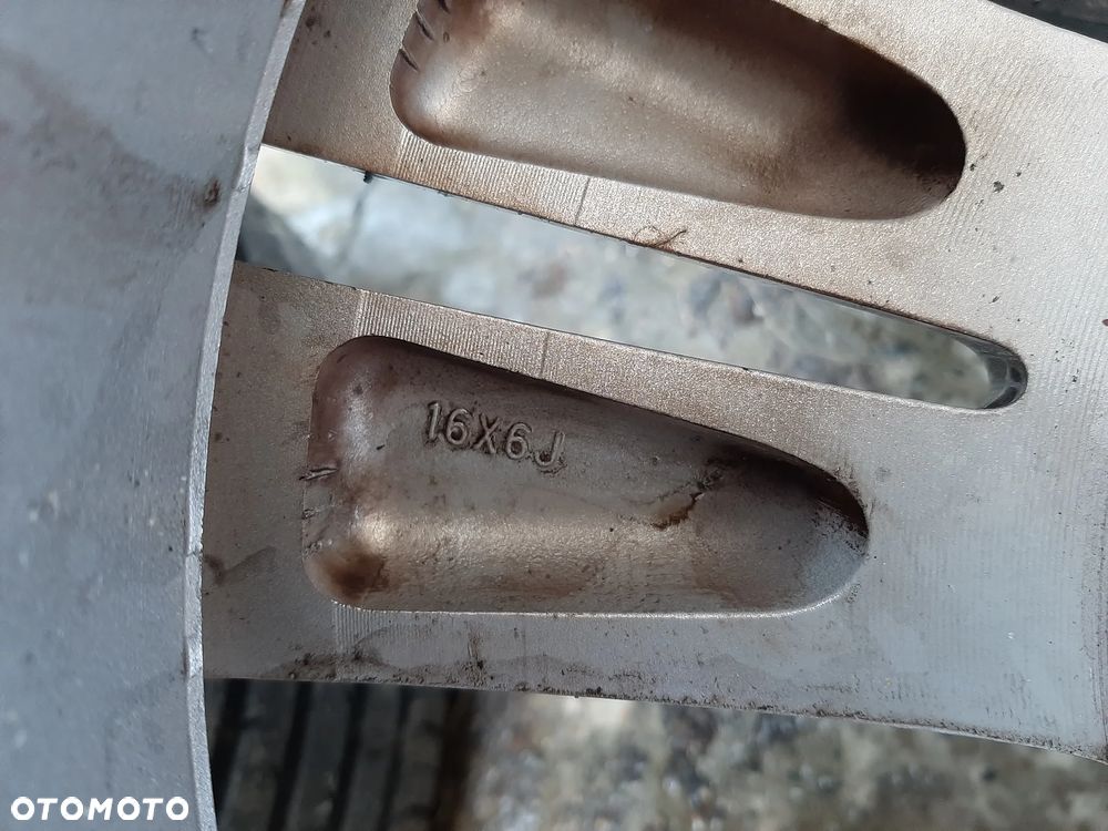 Koła felgi lato 16 HONDA CIVIC 5x114,3 - 9