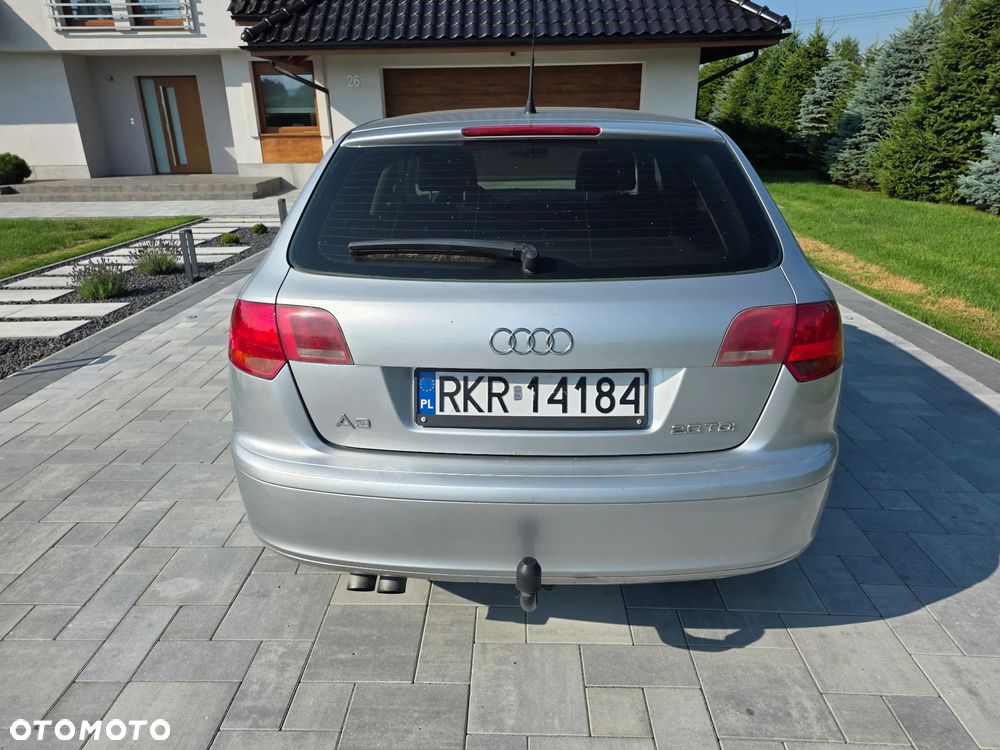Audi A3 Sportback 2.0 TDI DPF Ambition - 4
