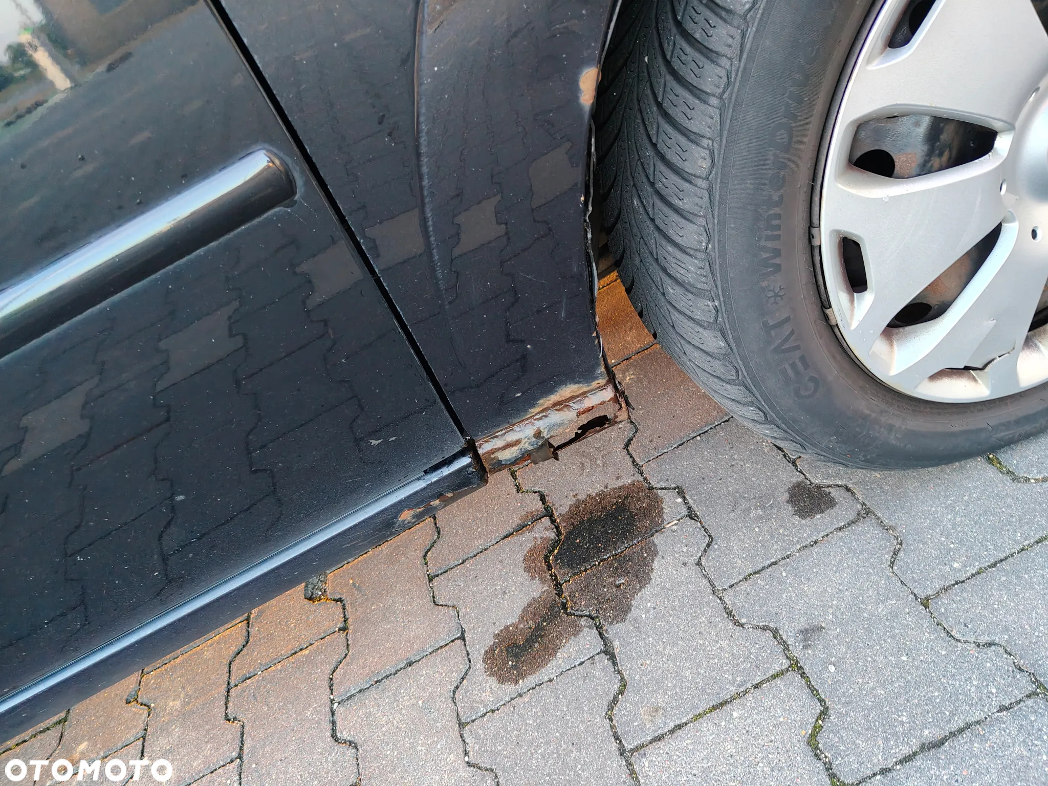 Ford Mondeo 3.0 V6 Ghia - 14