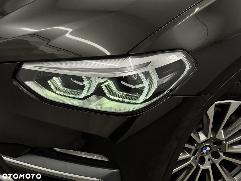 BMW X3 xDrive30i GPF Luxury Line - 9