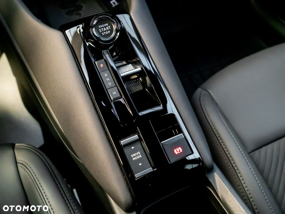 Alfa Romeo Junior 1.2 mHEV Ibrida Speciale eDCT - 17