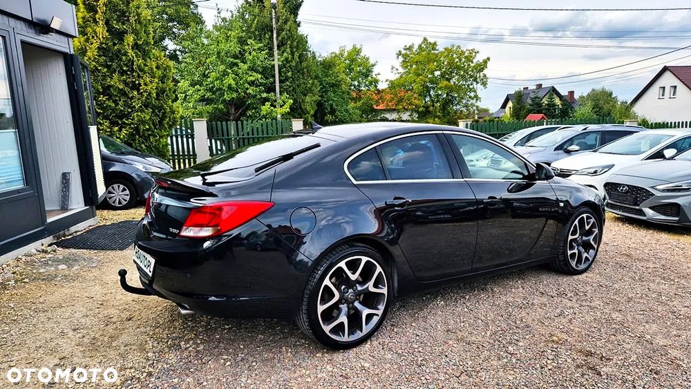 Opel Insignia - 11